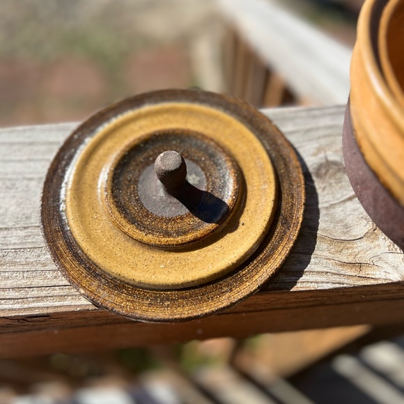 Earthenware Ceramic Dark and Golden Brown Bowl with Lid Hand thrown Clay Decor - Picture 6 of 16
